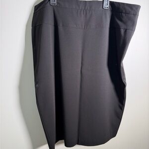 Worthinfton Classic Black Pencil Skirt - size 18